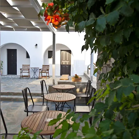 Aella Hotel Naoussa