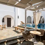 Aella Hotel Naousa