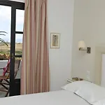 Aella 3* Naousa