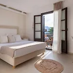 Hotel Aella