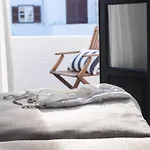 Aella Hotel