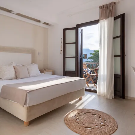 Hotel Aella 3*