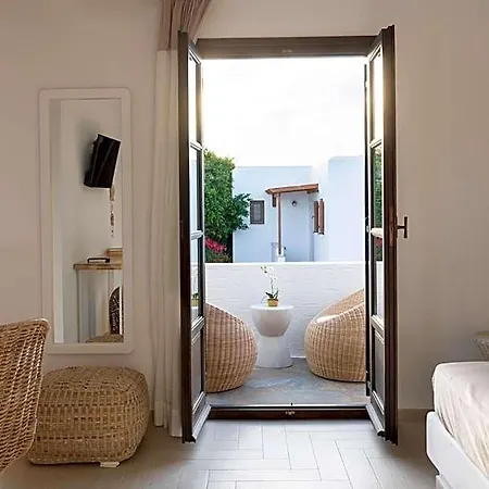 Aella Hotell Naousa