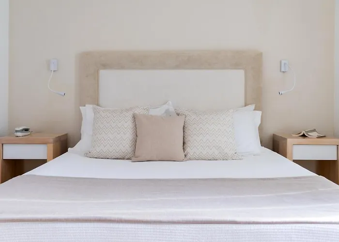 Hotel Aella Naousa (Paros)