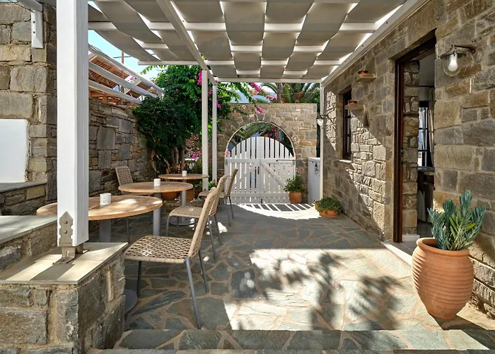 Hotel Aella Naousa (Paros)