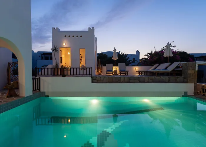 Aella Naousa (Paros)